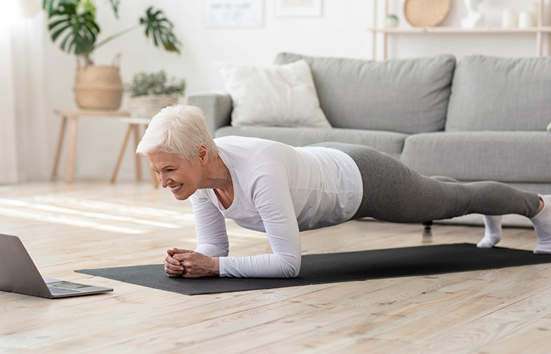 5 Powerful Core Exercises For Seniors For Stronger Leaner Abdominal 