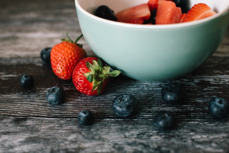 Strawberry Fruits and White Ceramic Bowl | Foods for Diabetics
