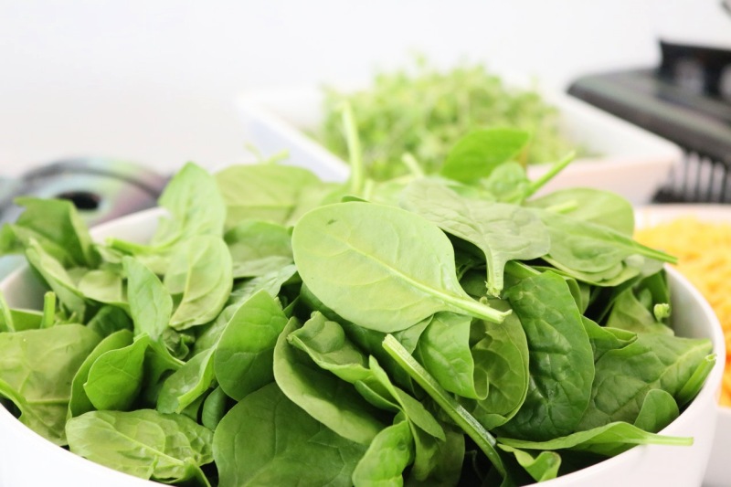 bowl of spinach | nutrients