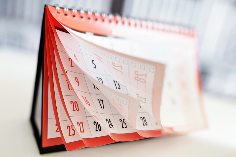 months dates shown on calendar whilst | planning for retirement