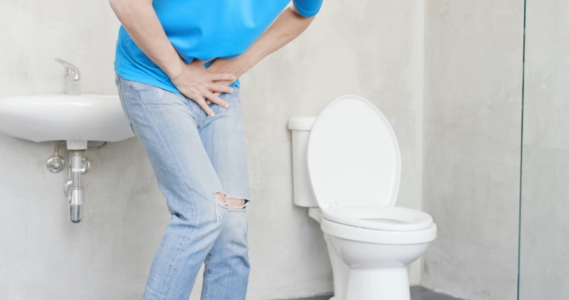 man urine urgency toilet | kidney problems symptoms
