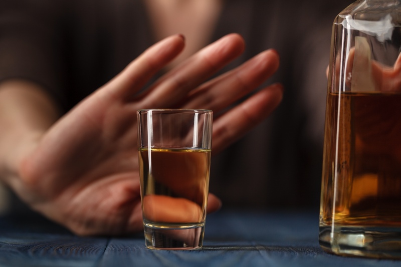 Woman Refuses a Glass of Whiskey | High Triglycerides and Pancreatitis