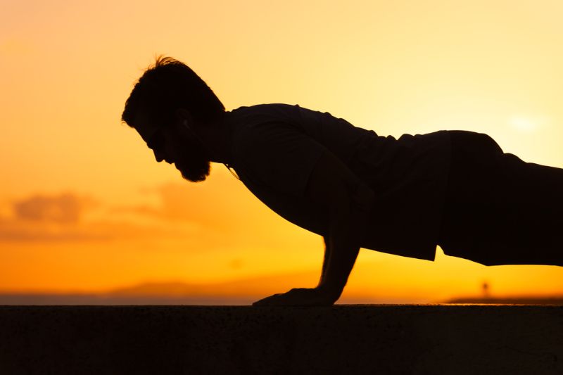 silhouette-male-doing-push-ups mens health men's health SS